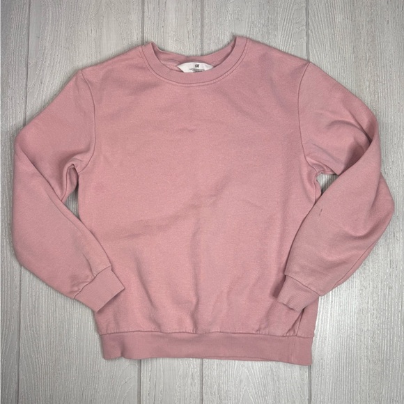 H&M Other - Girls soft oink sweaters, H&M size 8-10 pullover
